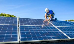 Installation et mise en production des panneaux solaires photovoltaïques à Le Coudray-Montceaux